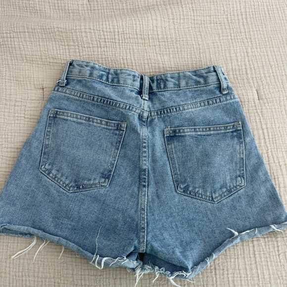 The Kristin Cross Demin Shorts - Picture 3 of 4